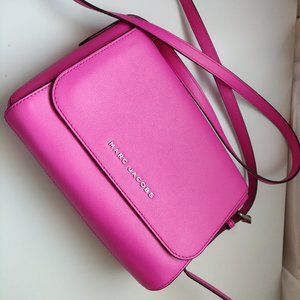 marc jacobs commuter crossbody
